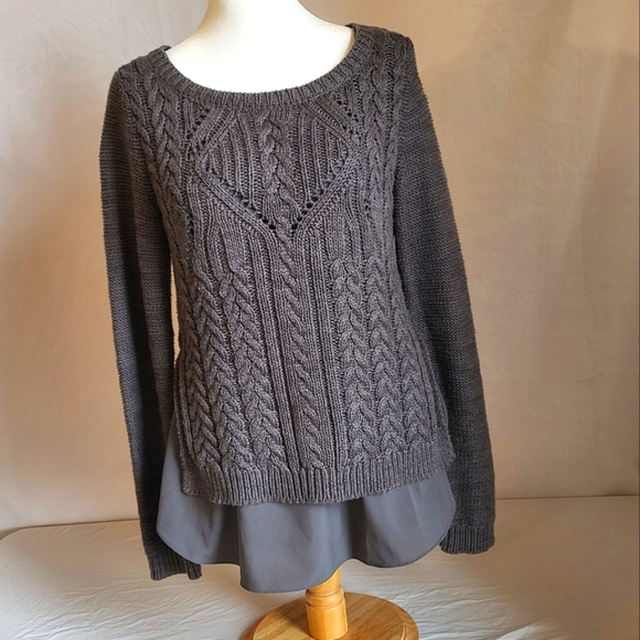 Anthropologie Tops - Anthropologie Moth Ella's cable knit pre-owned great condition